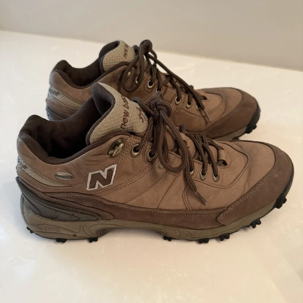 New Balance 974 Hiking Shoes Mens Size 13 Brown Leather MW974BR Waterproof